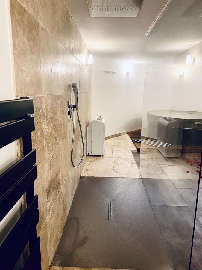 Mieuxqualhotel Jacuzzi Privatif La Parenthese 波尔多 外观 照片