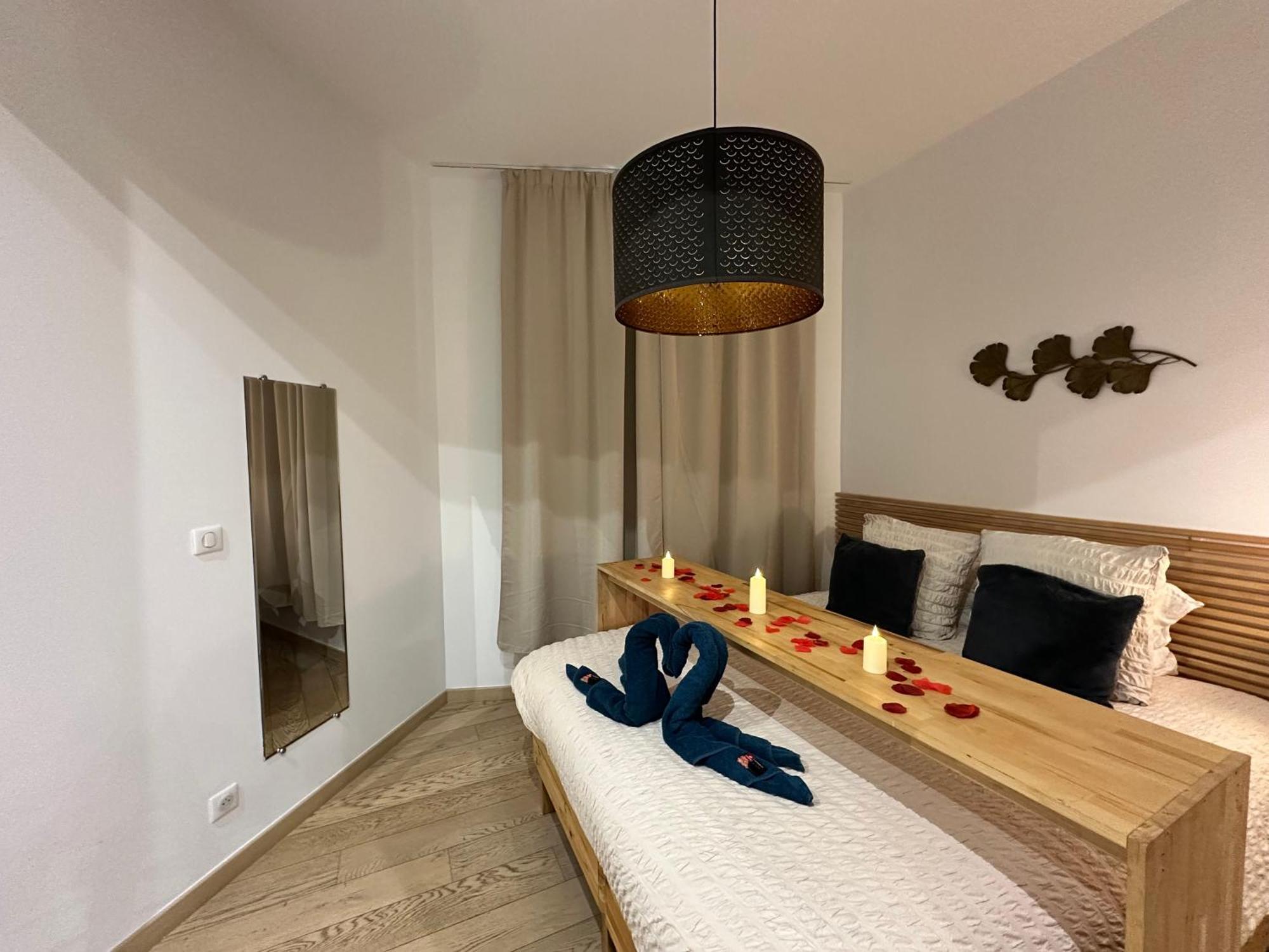 Mieuxqualhotel Jacuzzi Privatif La Parenthese 波尔多 外观 照片