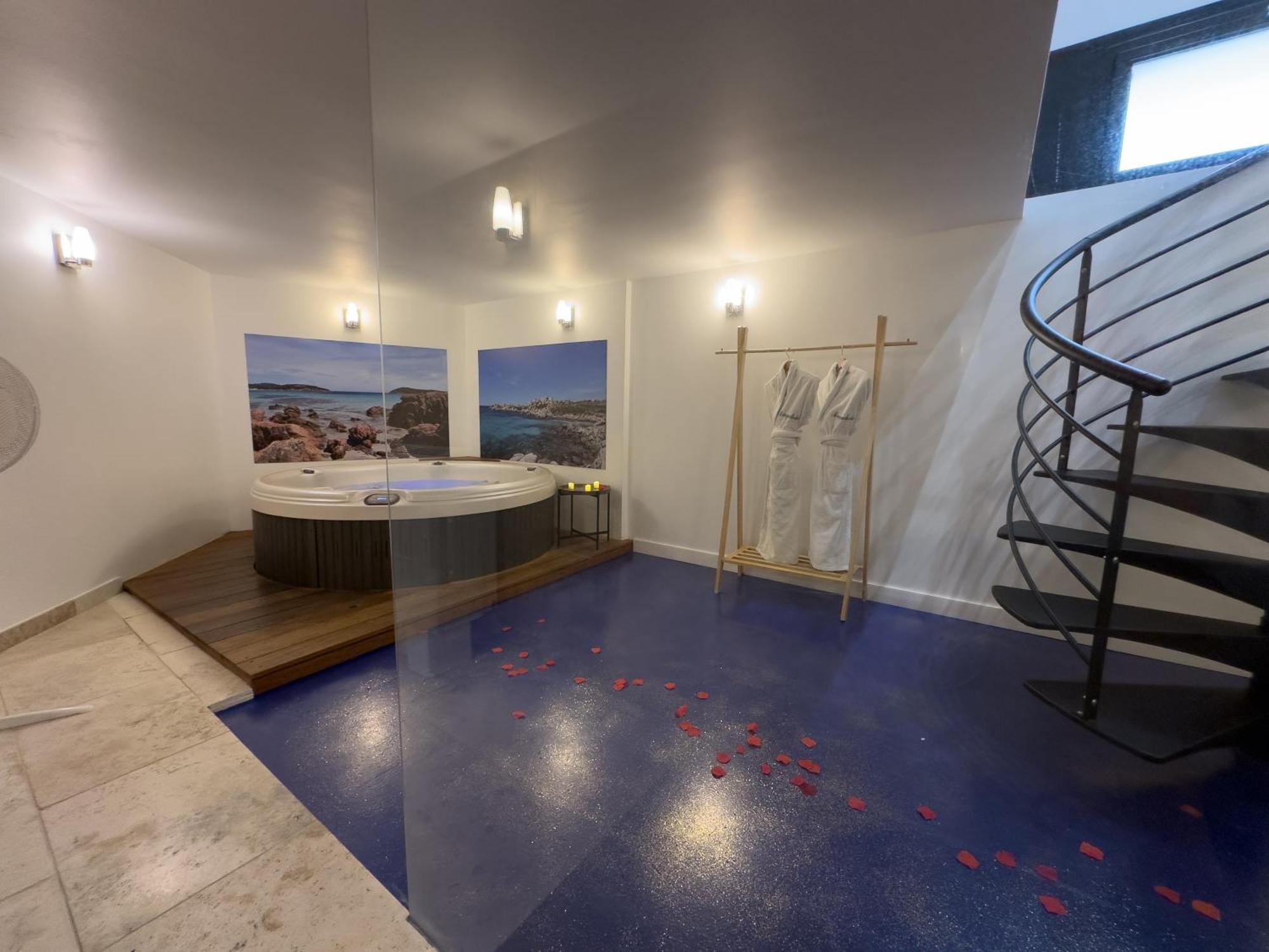 Mieuxqualhotel Jacuzzi Privatif La Parenthese 波尔多 外观 照片
