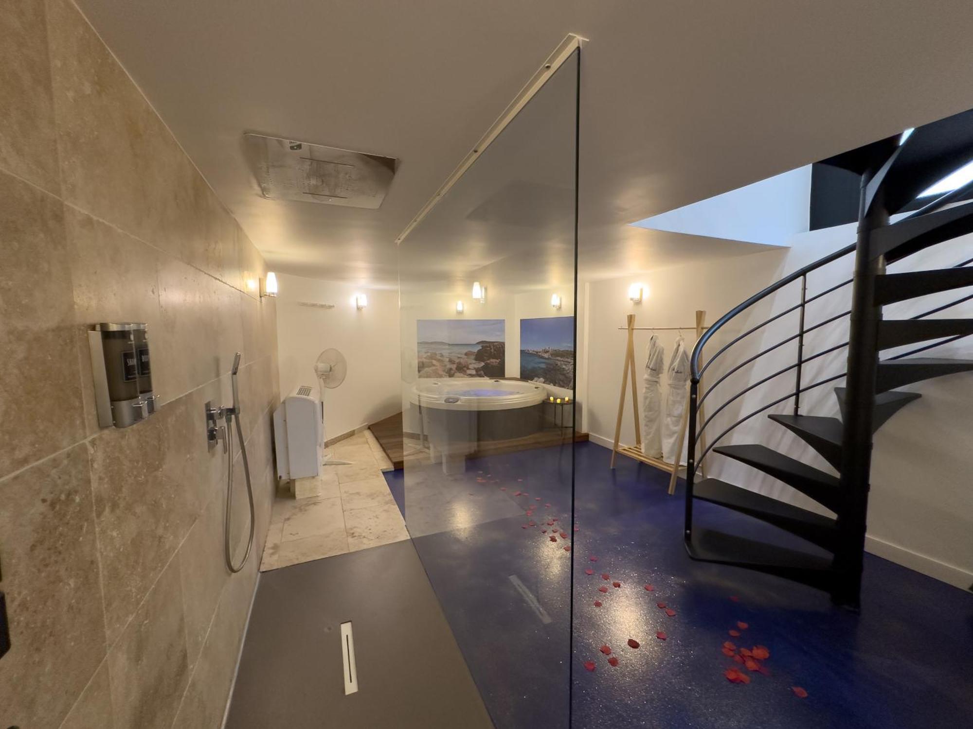 Mieuxqualhotel Jacuzzi Privatif La Parenthese 波尔多 外观 照片