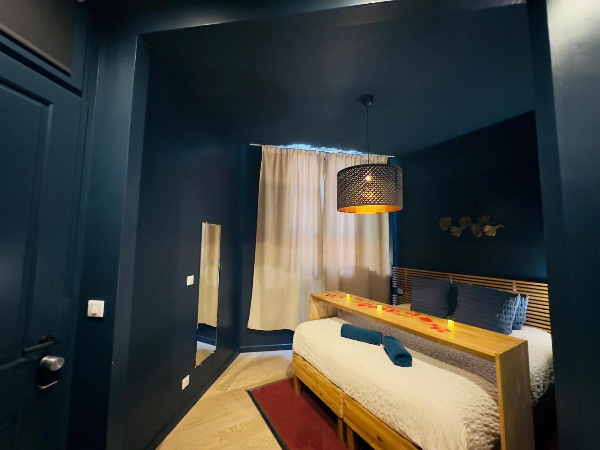 Mieuxqualhotel Jacuzzi Privatif La Parenthese 波尔多 外观 照片